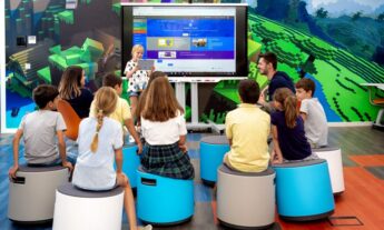 The classroom of the future according to Microsoft