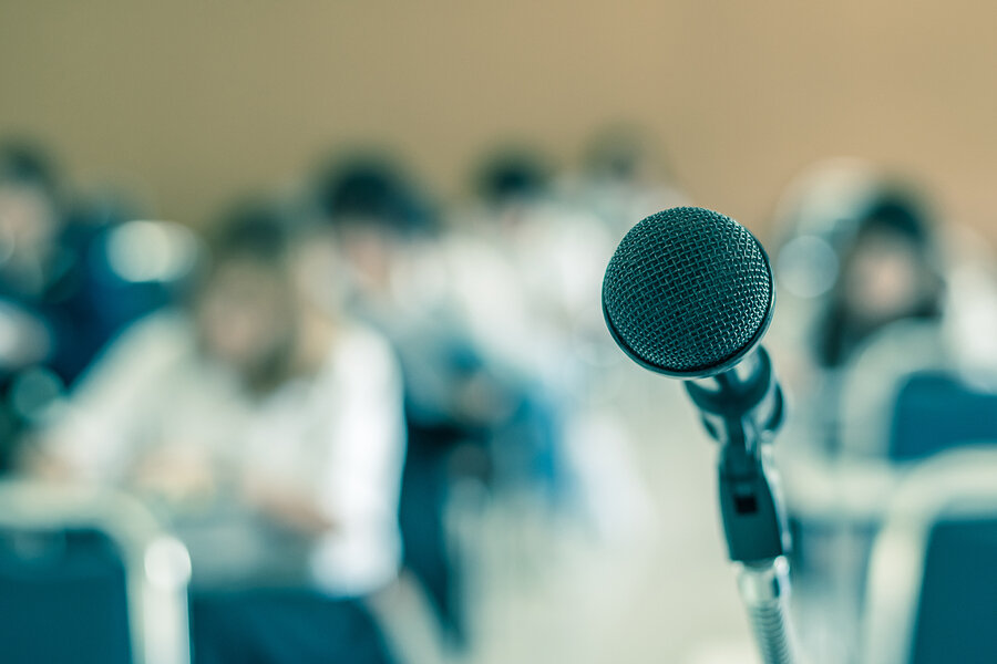 What Teachers Could Learn from Stand-Up Comedians