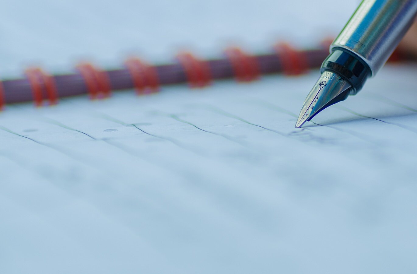 Here's why using pen, paper is better for your memory than typing
