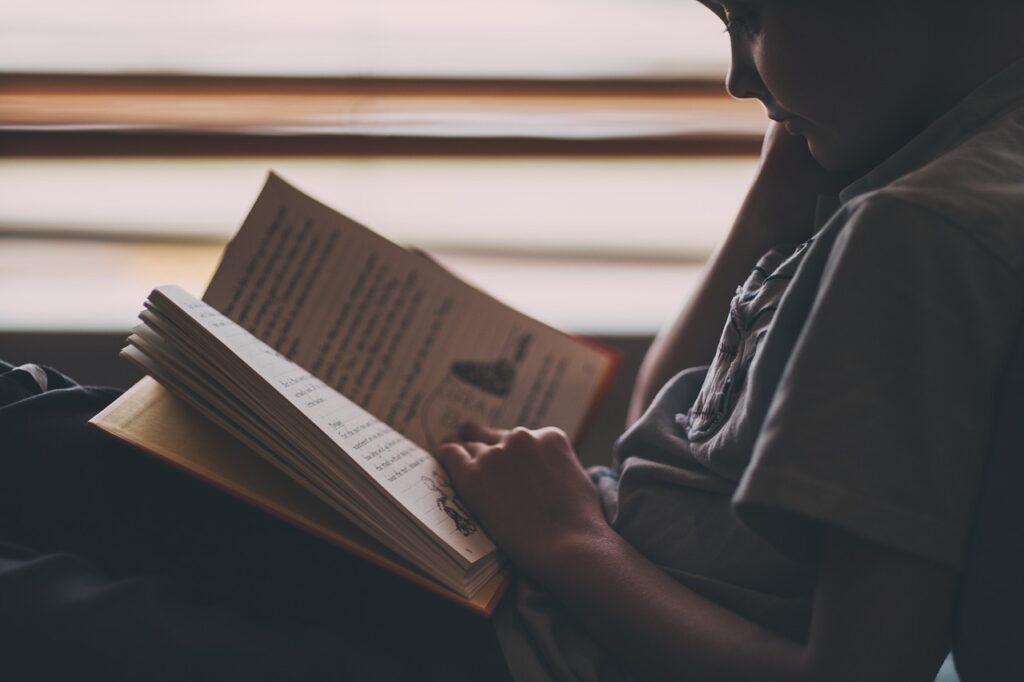 A kid reading
