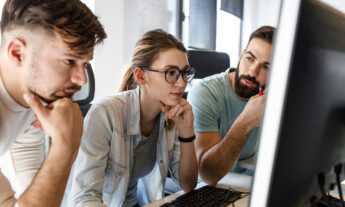 Pedagogy of Conscious Input to Enhance Critical Thinking with Gen AI